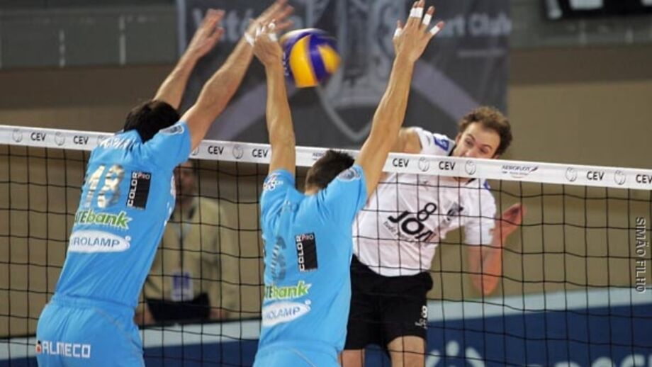 V. Guimarães perde (0-3) com Iraklis