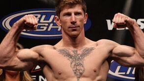 WEC 39: Brown domina Garcia e mantém o título 