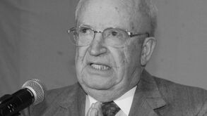 Morreu Alfredo Farinha