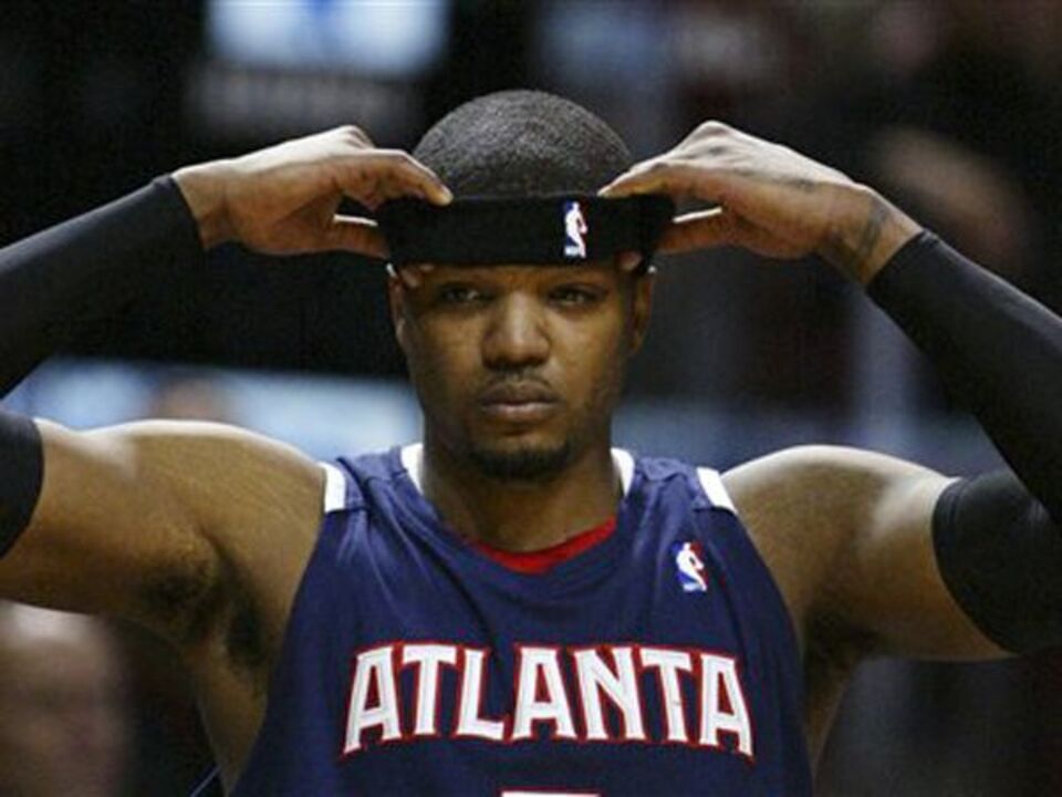 Atlanta empata eliminatória (2-2) em Miami