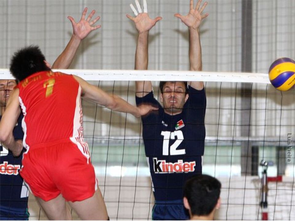 China supera Portugal