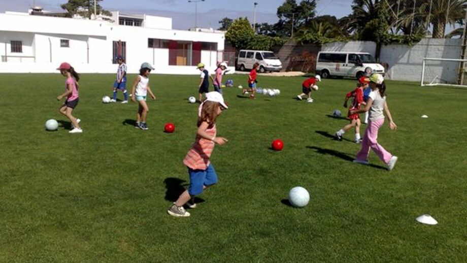 AD Esposende organiza campo de férias