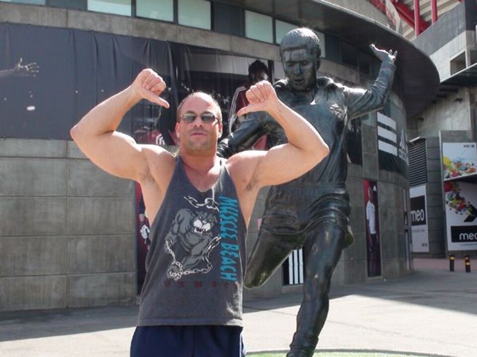 Rob Van Dam foi ao Estádio da Luz