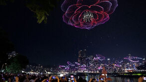 O espetáculo de luzes com mais de 11 mil drones entrou para o Guinness 
