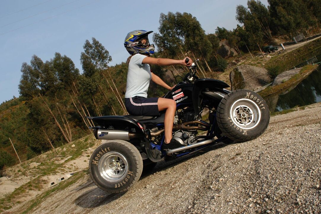 Encontro de motos TT no DiverLanhoso