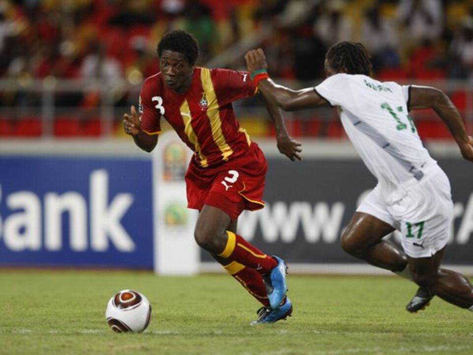 Ayew coloca Gana nos "quartos"