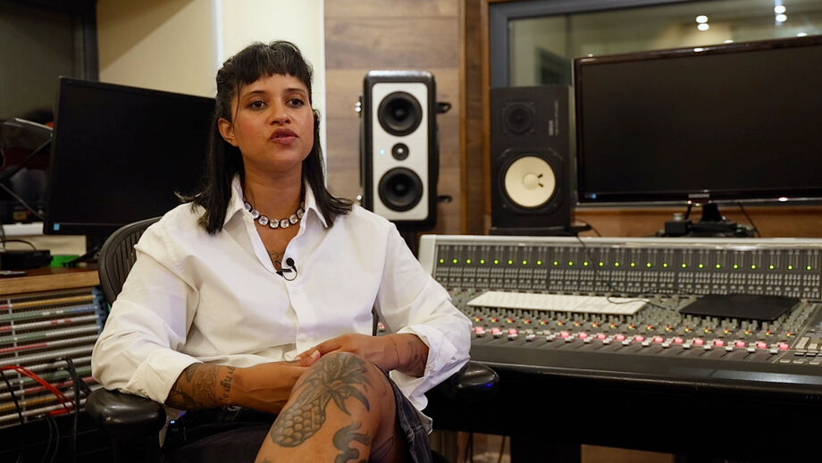 Cantora vai estrear música na Gala das Campeãs Record BPI de dia 16