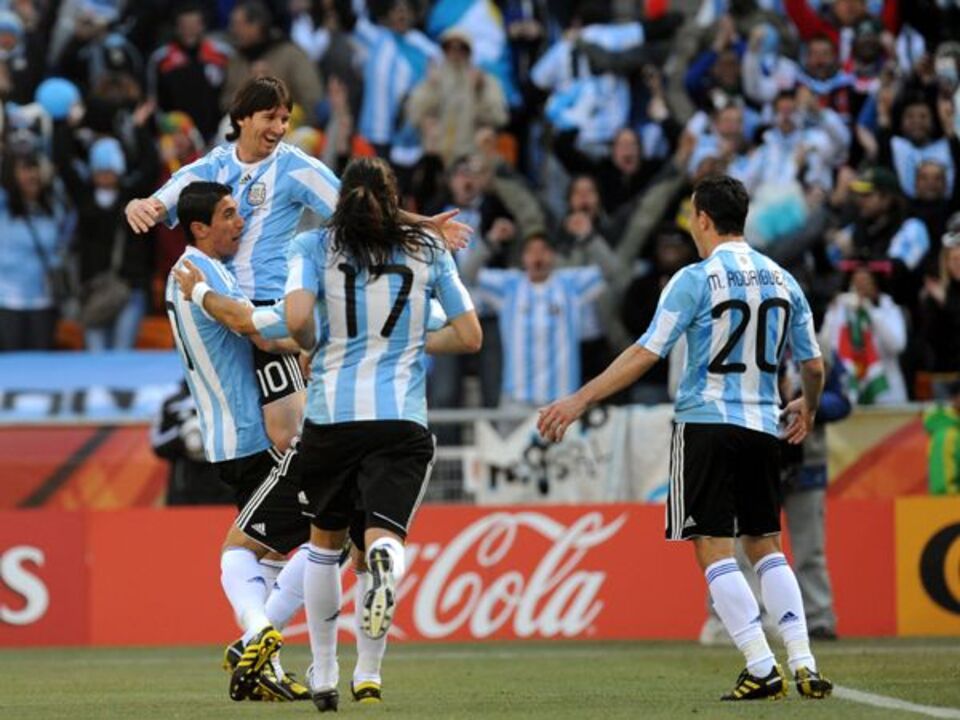 México contra a favorita Argentina