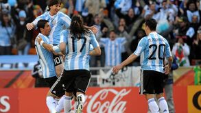 México contra a favorita Argentina