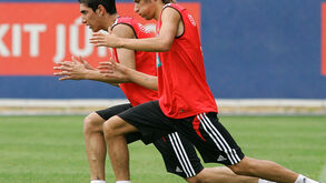 Fábio Coentrão volta após o estágio na Suíça