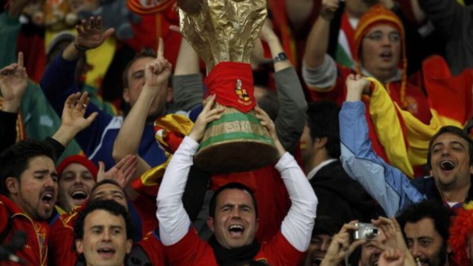 Holanda contra a favorita Espanha