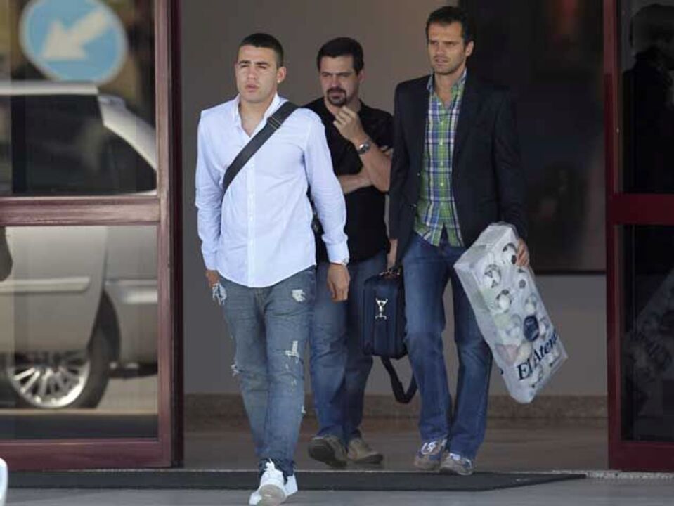 Otamendi já chegou para fechar a defesa