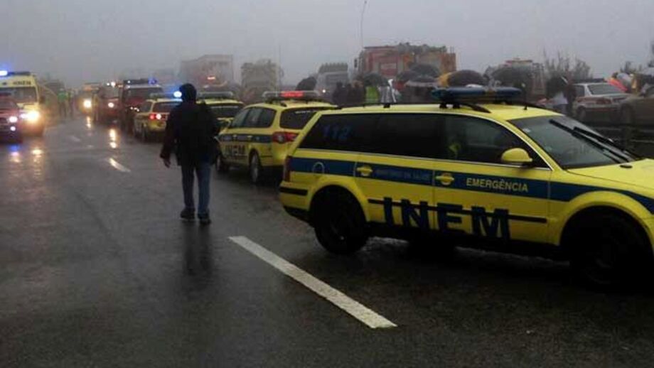 Choque em cadeia na A25 faz 4 mortos