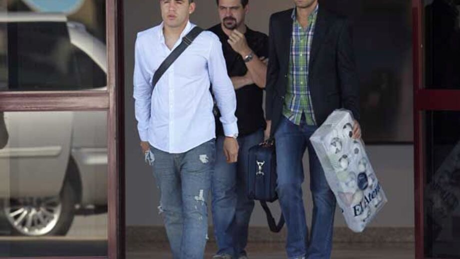 Otamendi já chegou para fechar a defesa