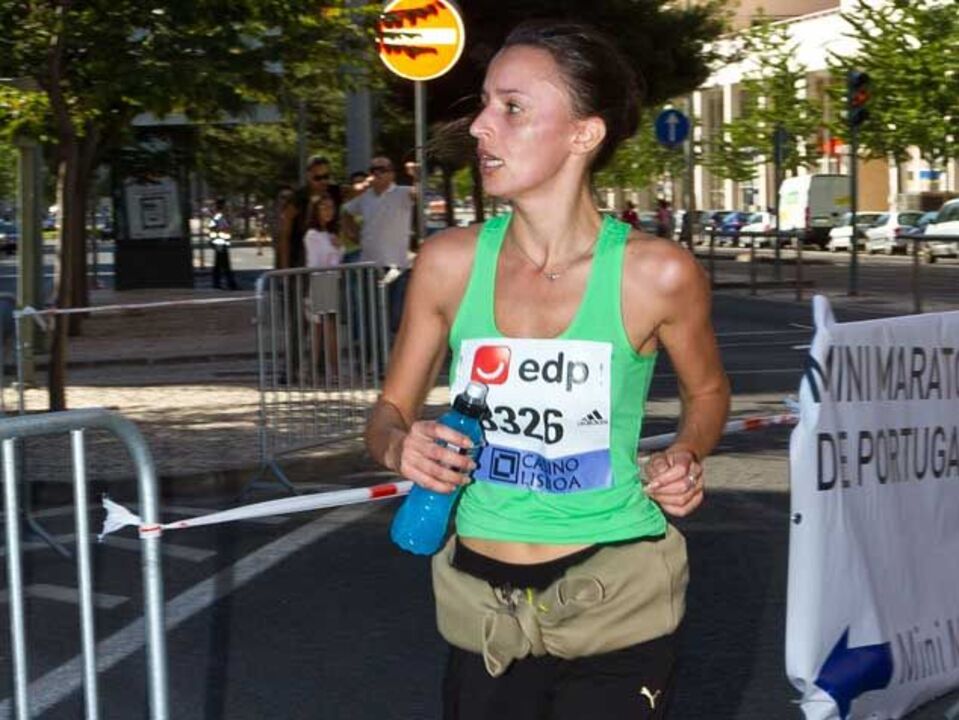 Ana Lúcia Chita apura a forma na Meia-maratona