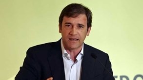 Passos Coelho quer Teixeira dos Santos no Parlamento