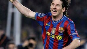 FC Barcelona na frente