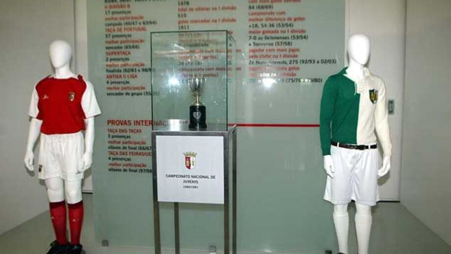 Ingleses orgulhosos com a história de Szabo
