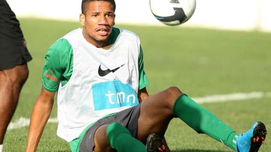 Bebé pode fazer estreia e marcar