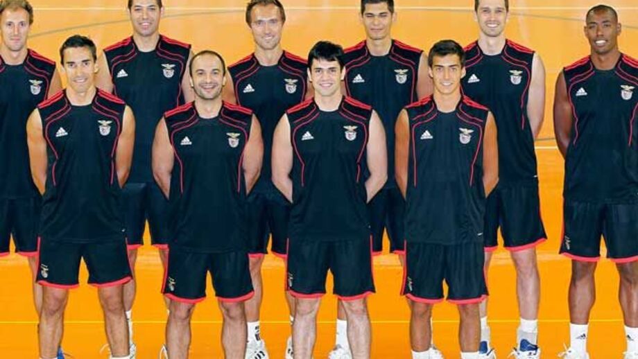 Benfica conquista Torneio das Vindimas