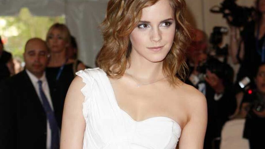 Emma Watson eleita a mais bem vestida