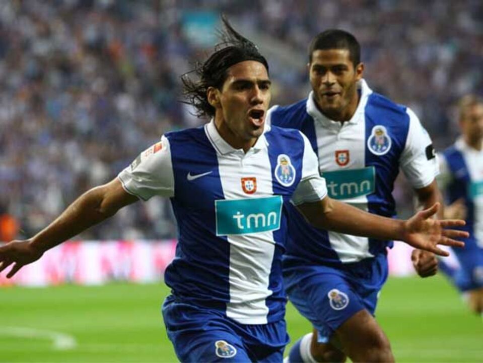 Hulk e Falcão deverão marcar à União