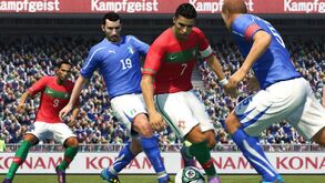 PES 2011 revela subida de rendimento