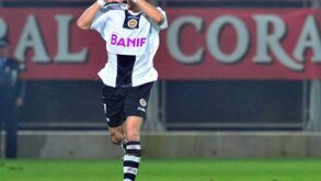 Nacional sofre para bater Padroense