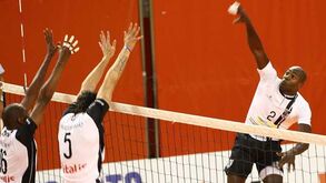 V. Guimarães na liderança