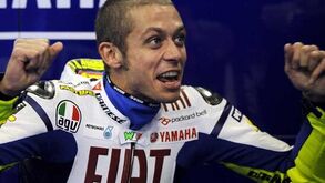 Rossi e Lorenzo favoritos no Estoril