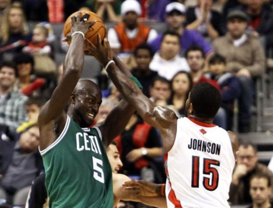 Celtics atingem décima vitória