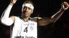 Allen Iverson estreia-se com derrota 