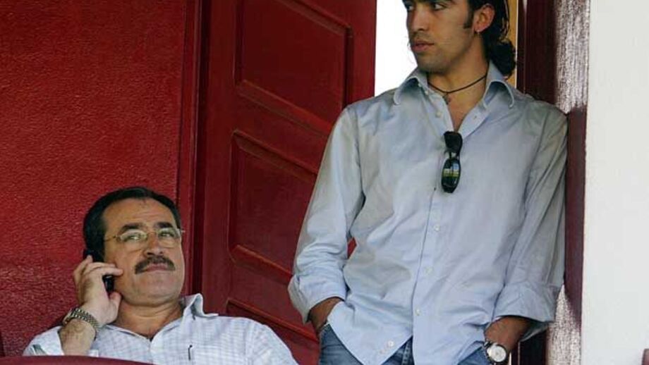 António Oliveira processa o filho