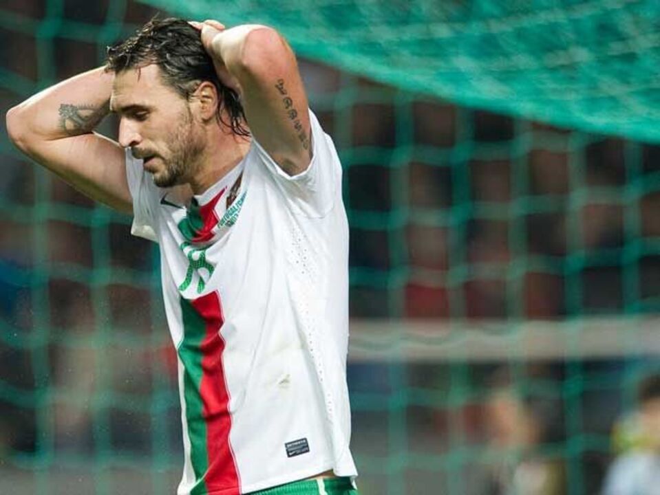 Besiktas negoceia Simão e Hugo Almeida