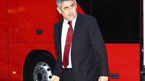 Vieira chega hoje a Lisboa