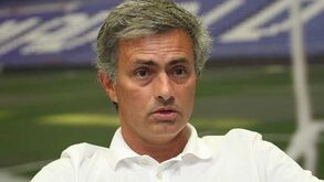Mourinho: «Lyon é presente que tem veneno»