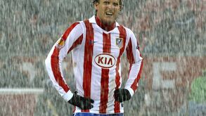 Fórlan parado duas semanas