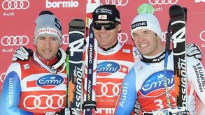 Esqui Alpino: Walchhofer faz história em Bormio