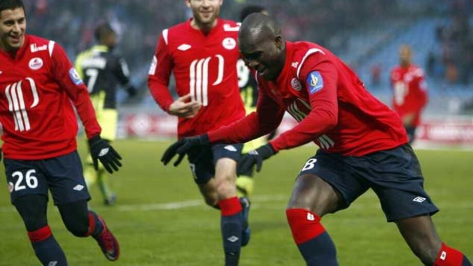 Lille chega à liderança provisória 