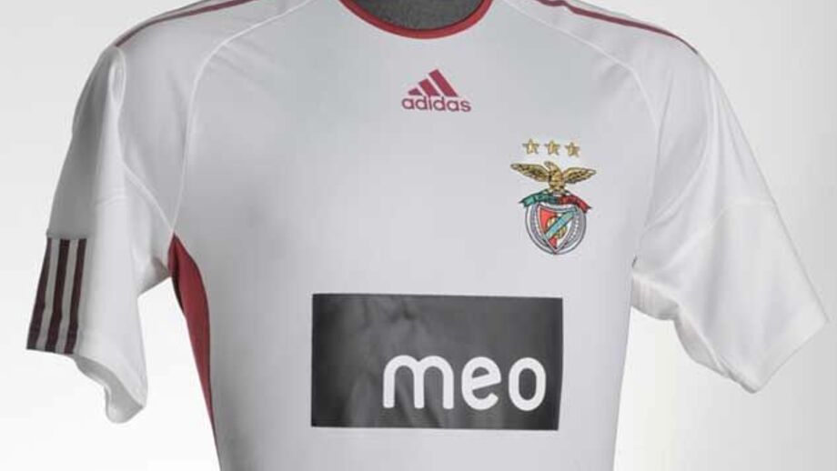 Águias vão estrear novo equipamento