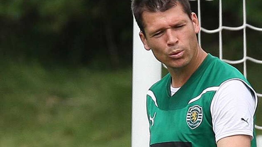 Polga longe do Corinthians