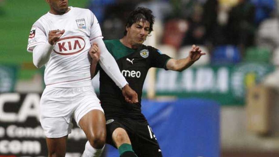 Carlão continua a ser hipótese para o ataque