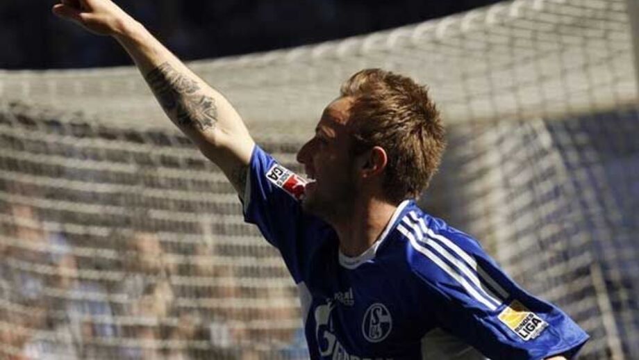 Rakitic para render Simão