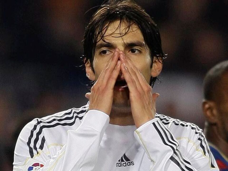 Kaká de regresso aos eleitos