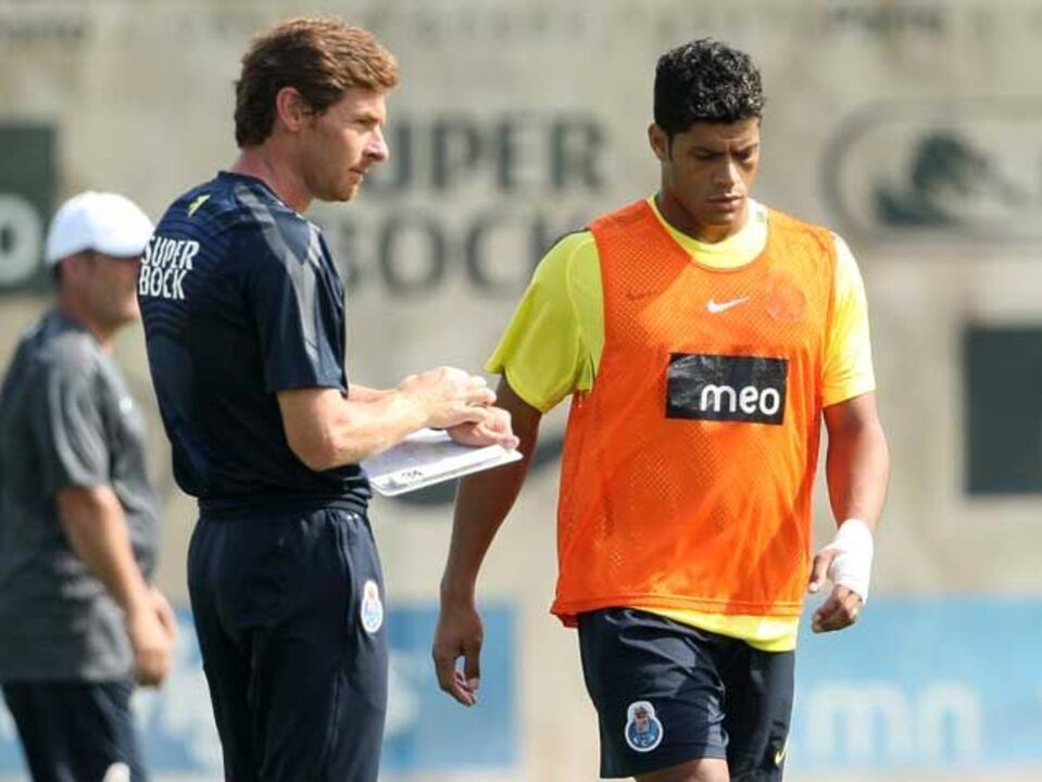 Meia dúzia de ausentes no Olival