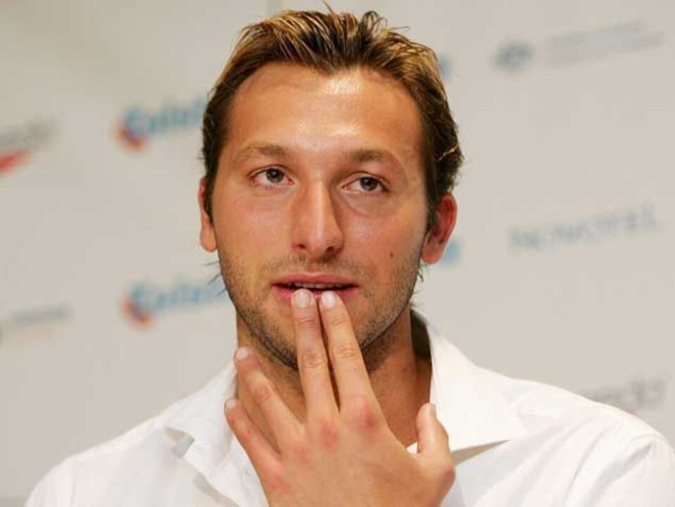Natação: Ian Thorpe pode regressar à competição