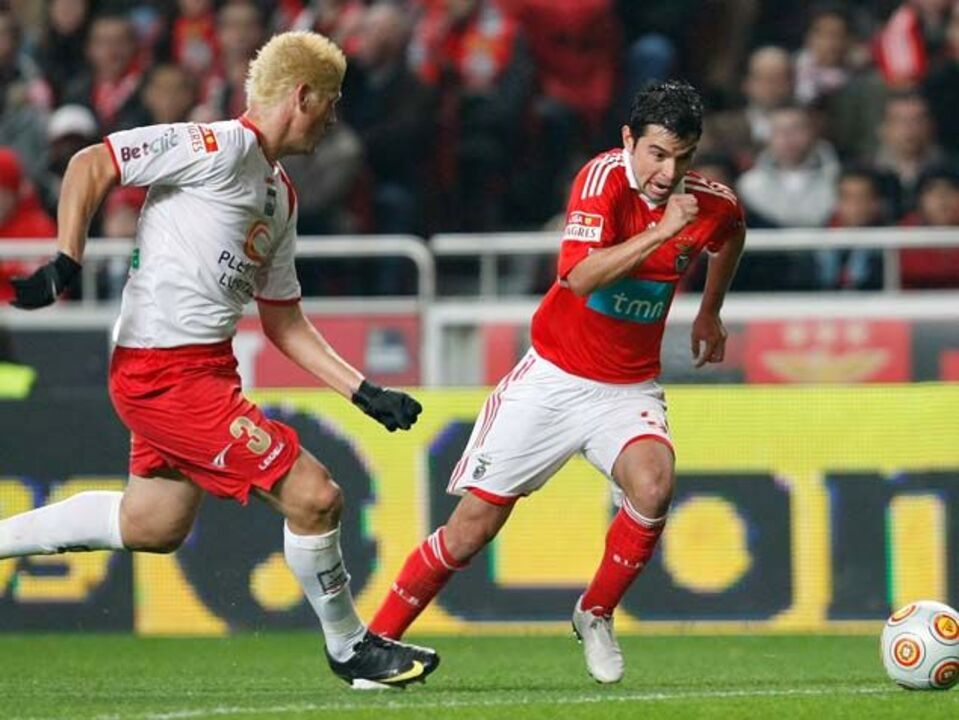 Benfica favorito em Leiria