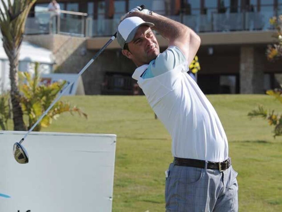 Golfe: Ricardo Santos regressa ao top-10