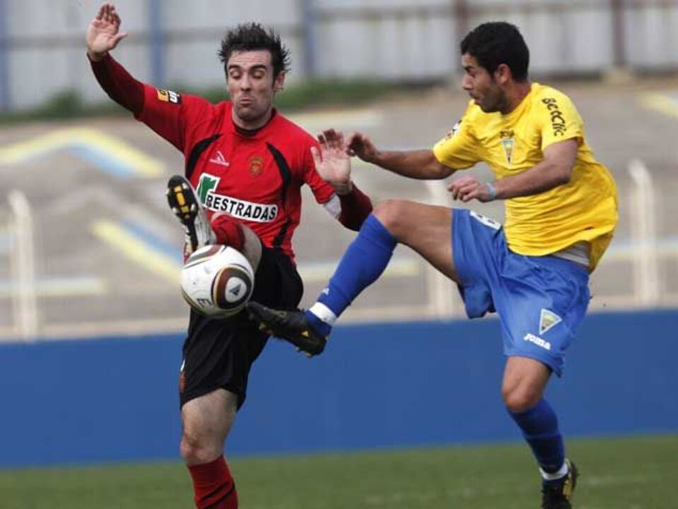 José António Garrido sucede a Lázaro Oliveira