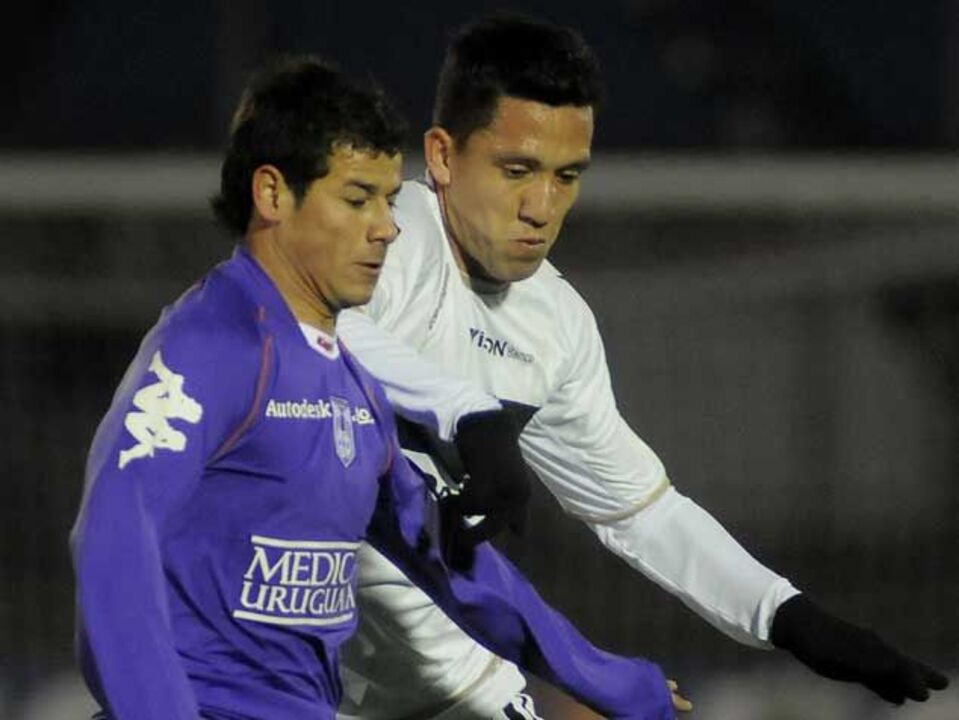 Defensor avança para a FIFA